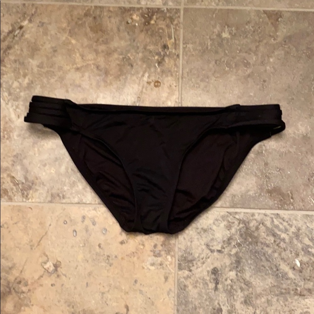 Black bikini bottoms.